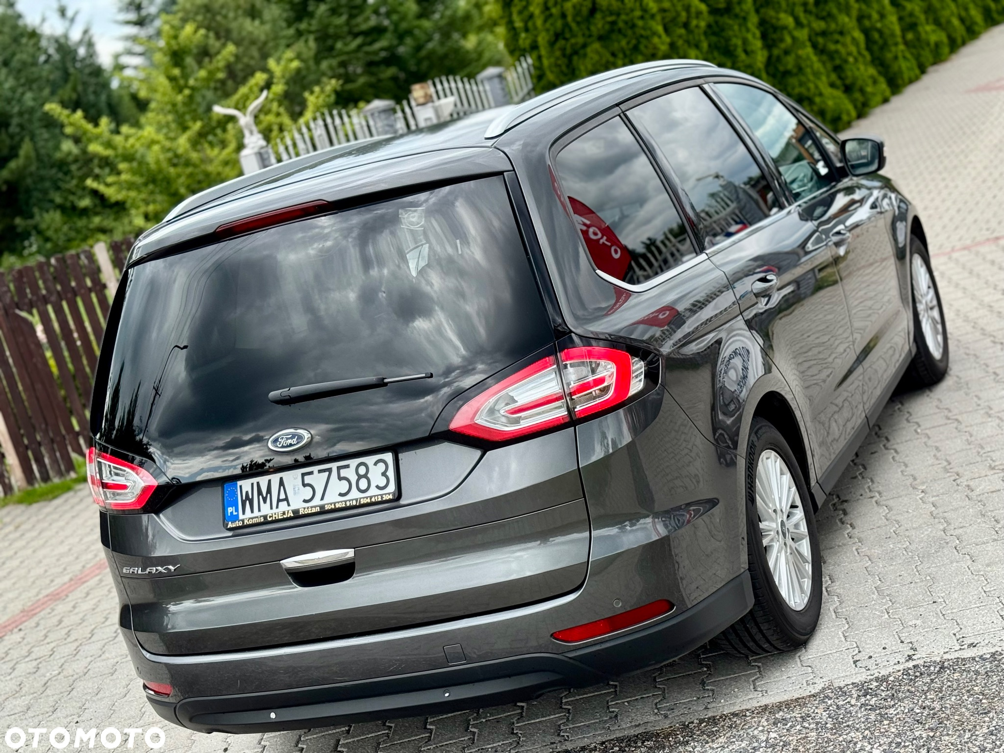 Ford Galaxy 1.5 EcoBoost Titanium - 26