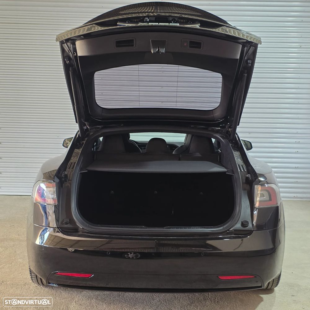 Tesla Model S 100D - 12