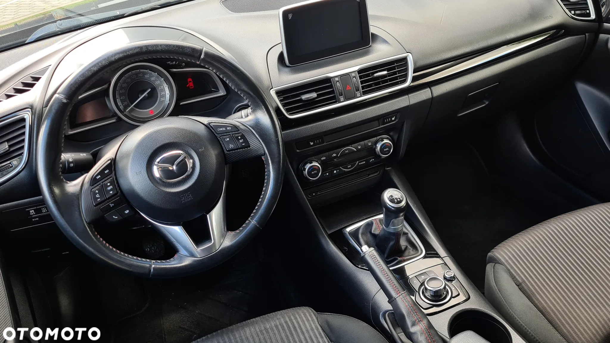 Mazda 3 - 6