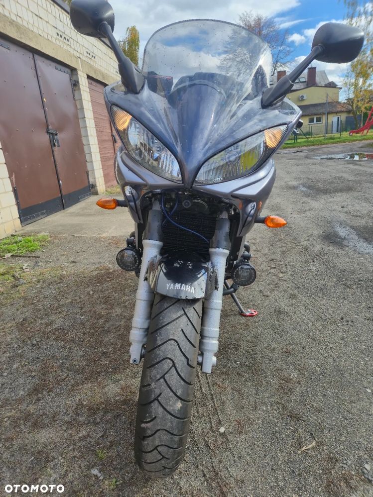 Yamaha FZ6 - 15