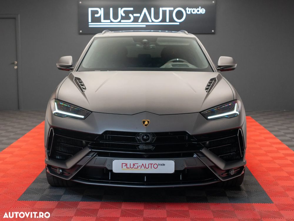 Lamborghini URUS - 7