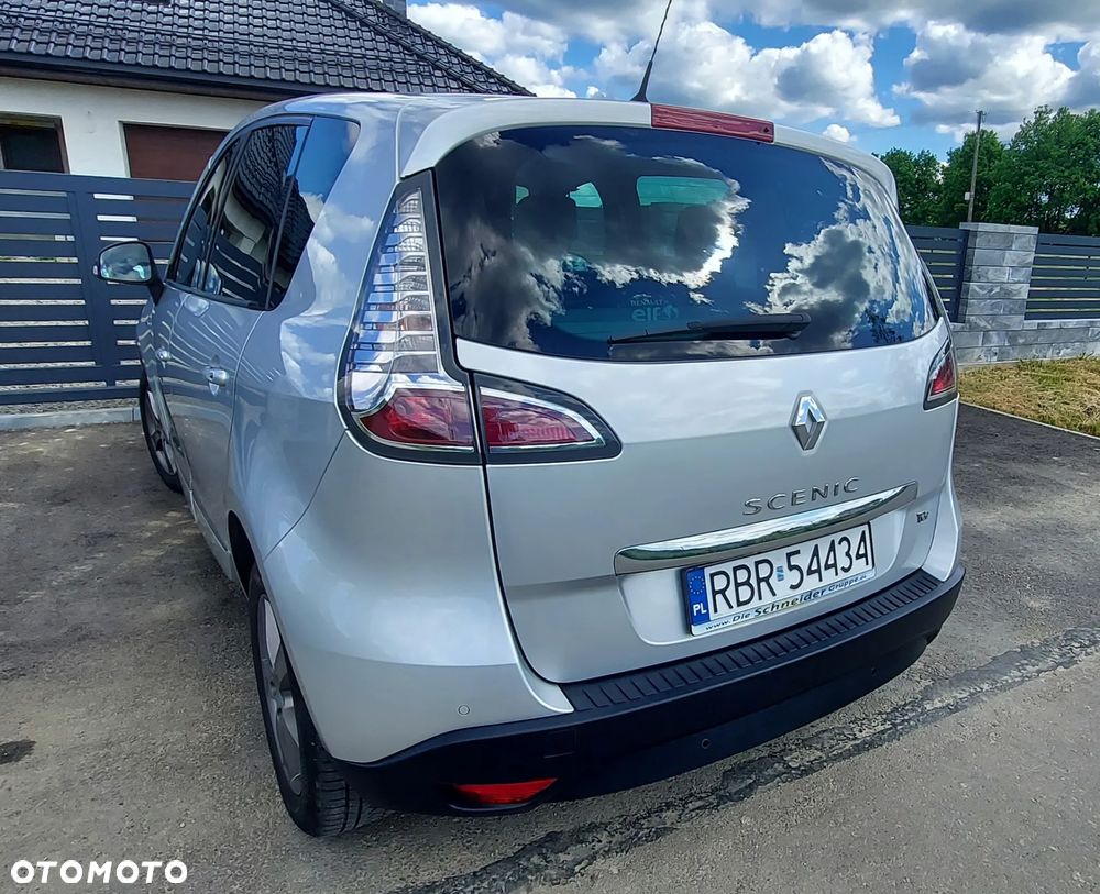 Renault Scenic ENERGY TCe 130 BOSE EDITION - 9