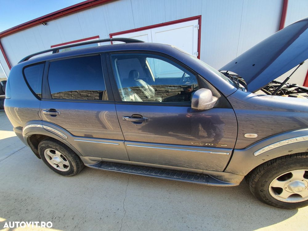 USA SSANGYONG REXTON D.F - 3