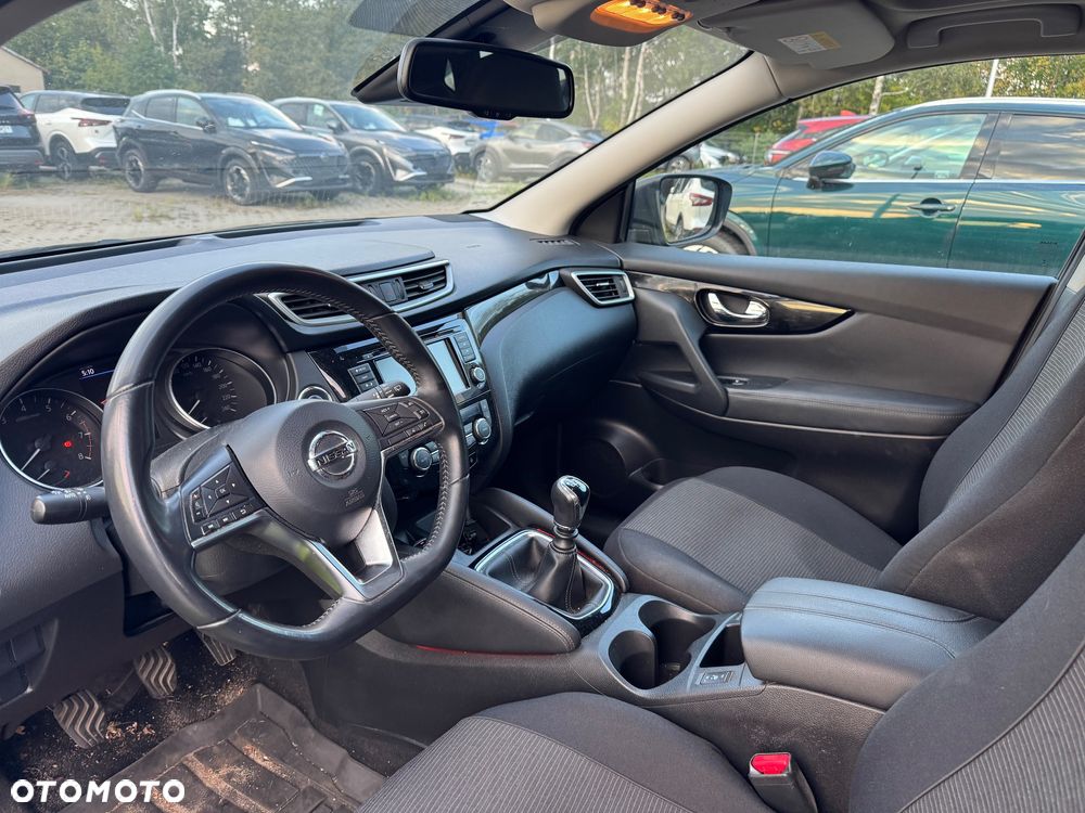Nissan Qashqai 1.3 DIG-T N-Connecta - 6