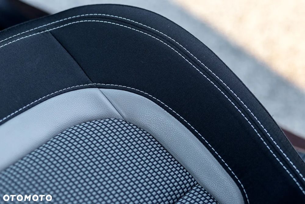 Kia Ceed Cee'd 1.6 GDI M - 12