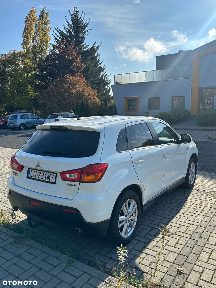 Mitsubishi Asx 2011 photo 5