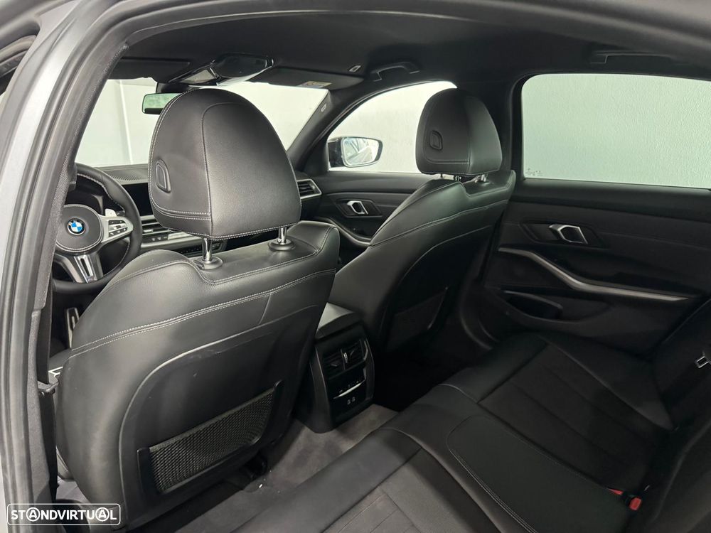 BMW 330 e Pack M Auto - 11