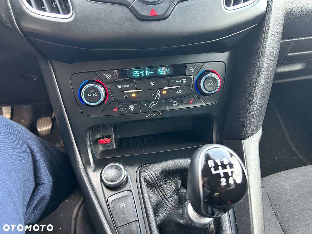 Ford Focus 1.0 EcoBoost SYNC Edition ASS - 25