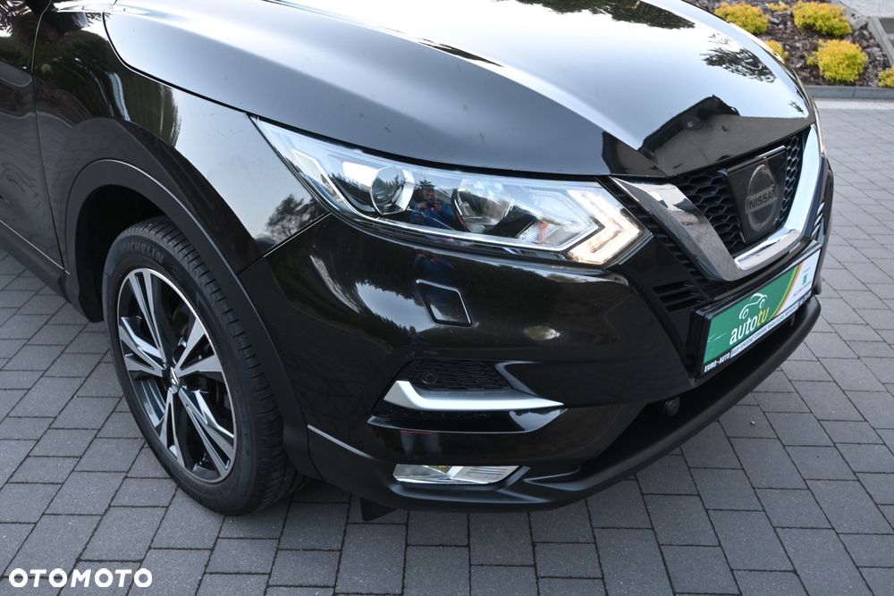Nissan Qashqai 1.2 DIG-T Tekna EU6 - 12