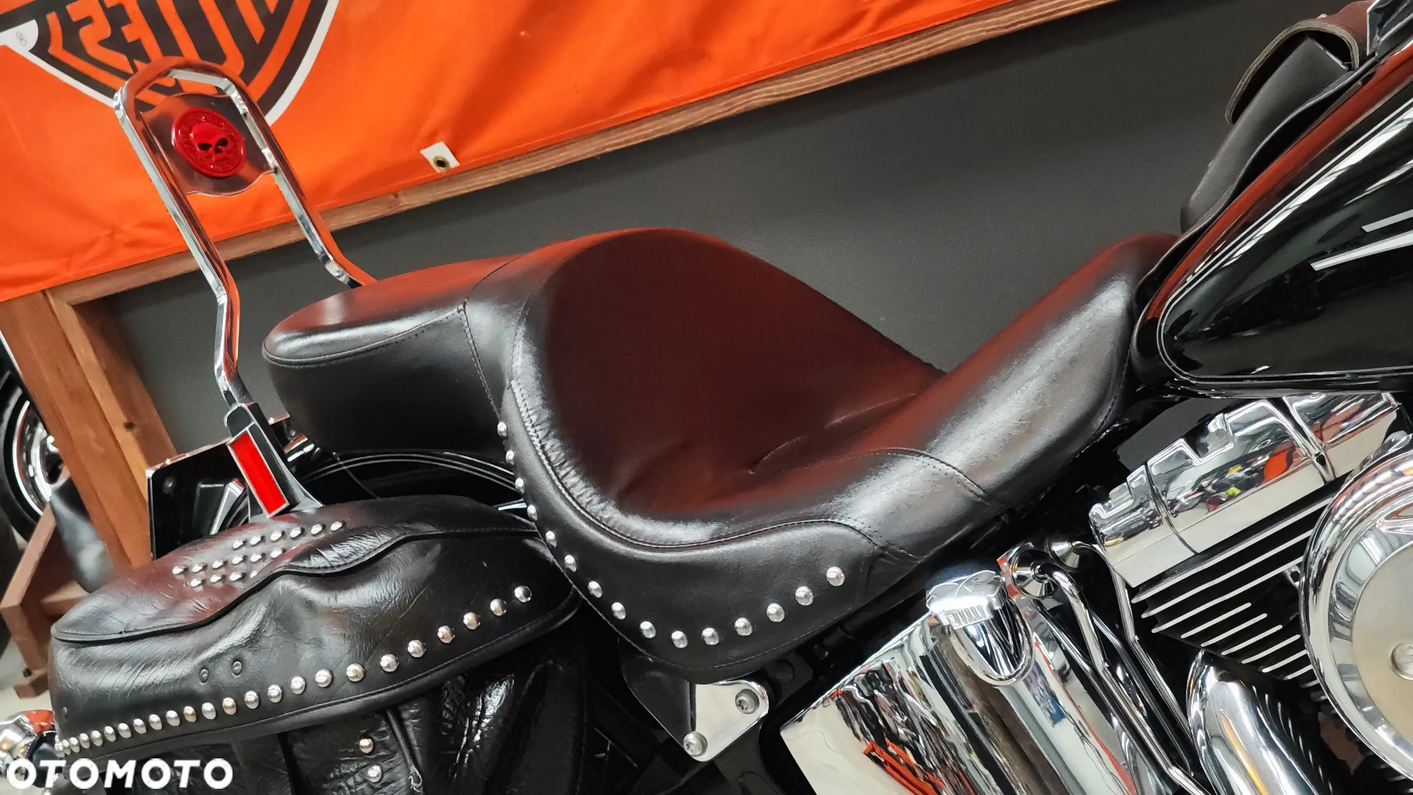 Harley-Davidson Softail Heritage Classic - 23