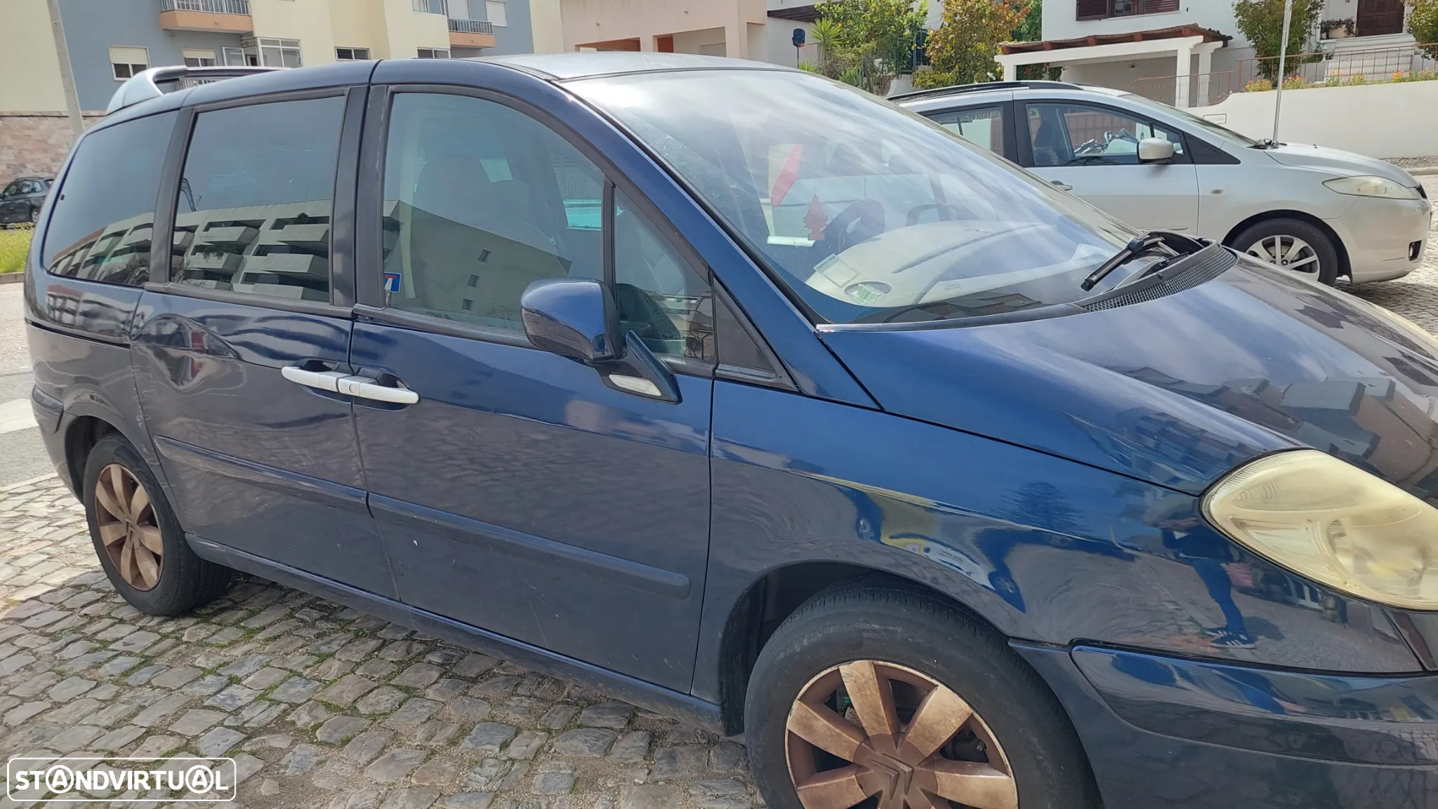 Citroën C8 2.2 HDi 16V Exclusive - 4