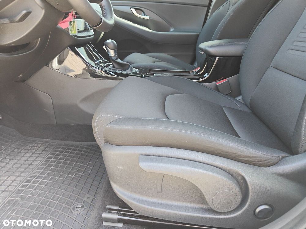 Hyundai i30 - 12