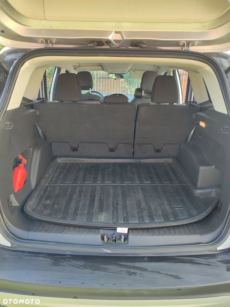 Ford Escape - 8