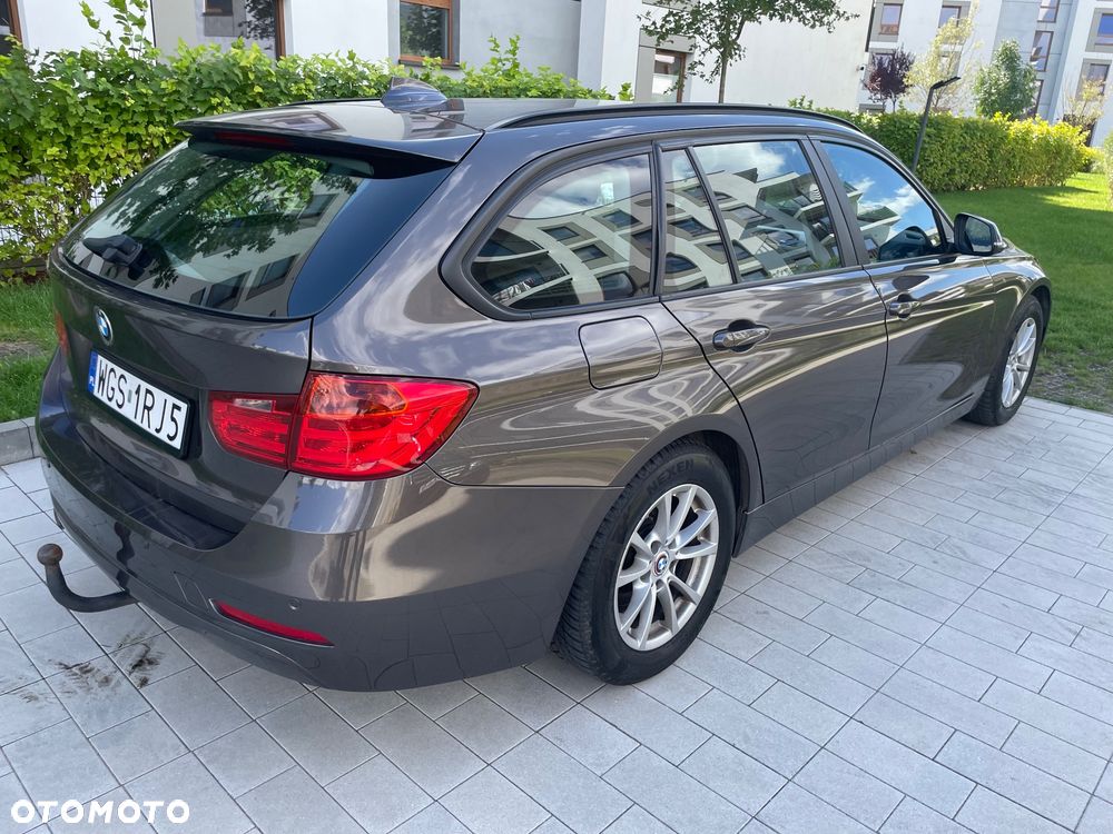 BMW Seria 3 316d - 6