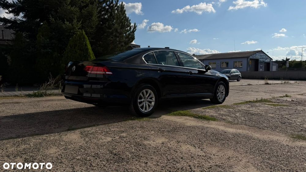 Volkswagen Passat 1.4 TSI BMT ACT Trendline - 15