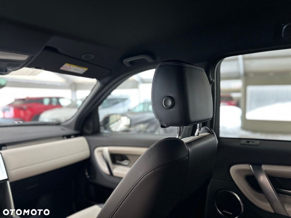 Land Rover Discovery Sport - 38