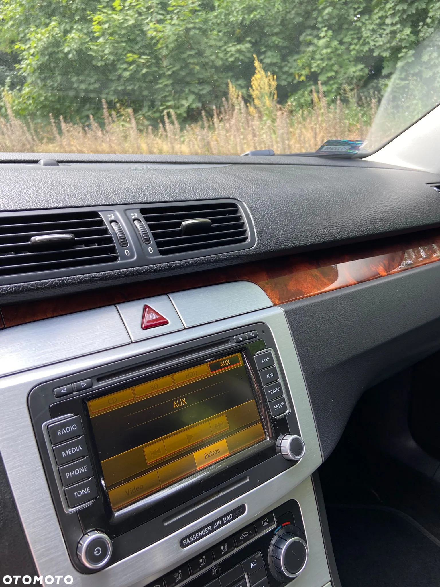 Volkswagen Passat 2.0 TDI Comfortline R-Style - 15