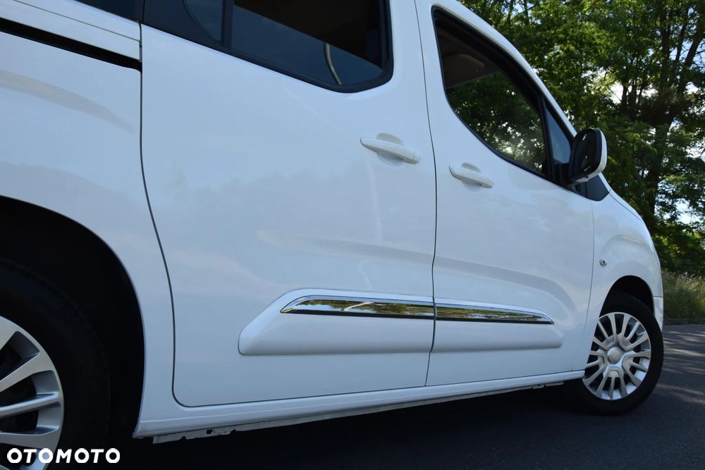 Toyota Proace City Verso 1.2 D-4T Business - 36