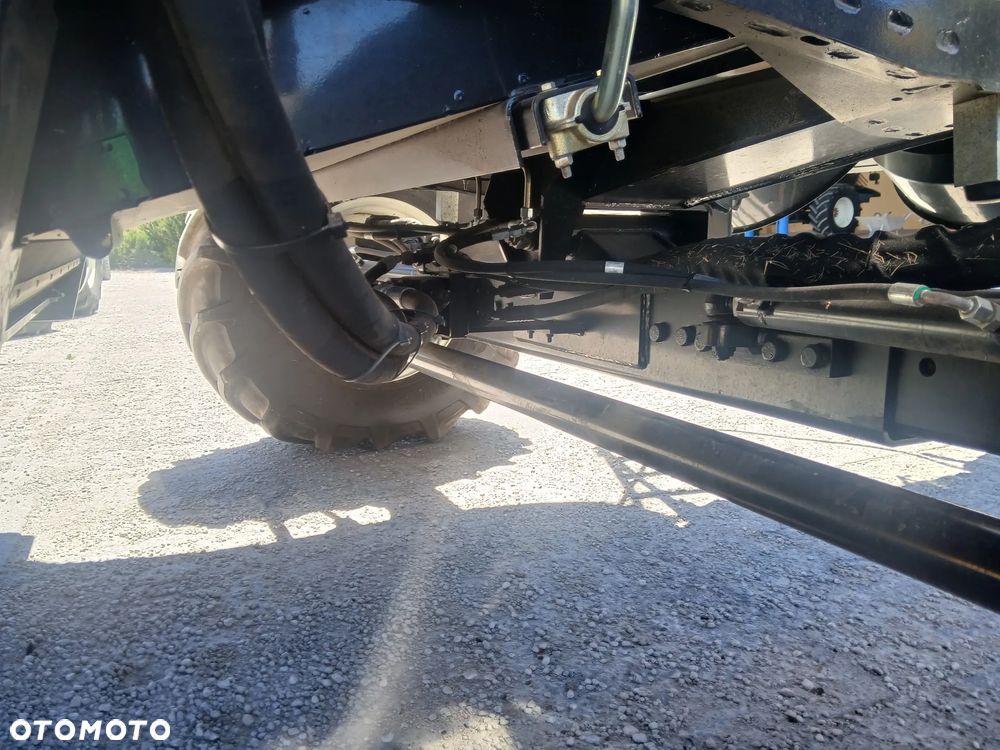 New Holland CX 6.90 - 9
