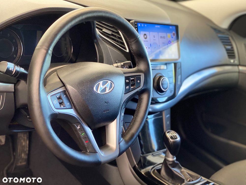 Hyundai i40 Kombi 2.0 Style - 22