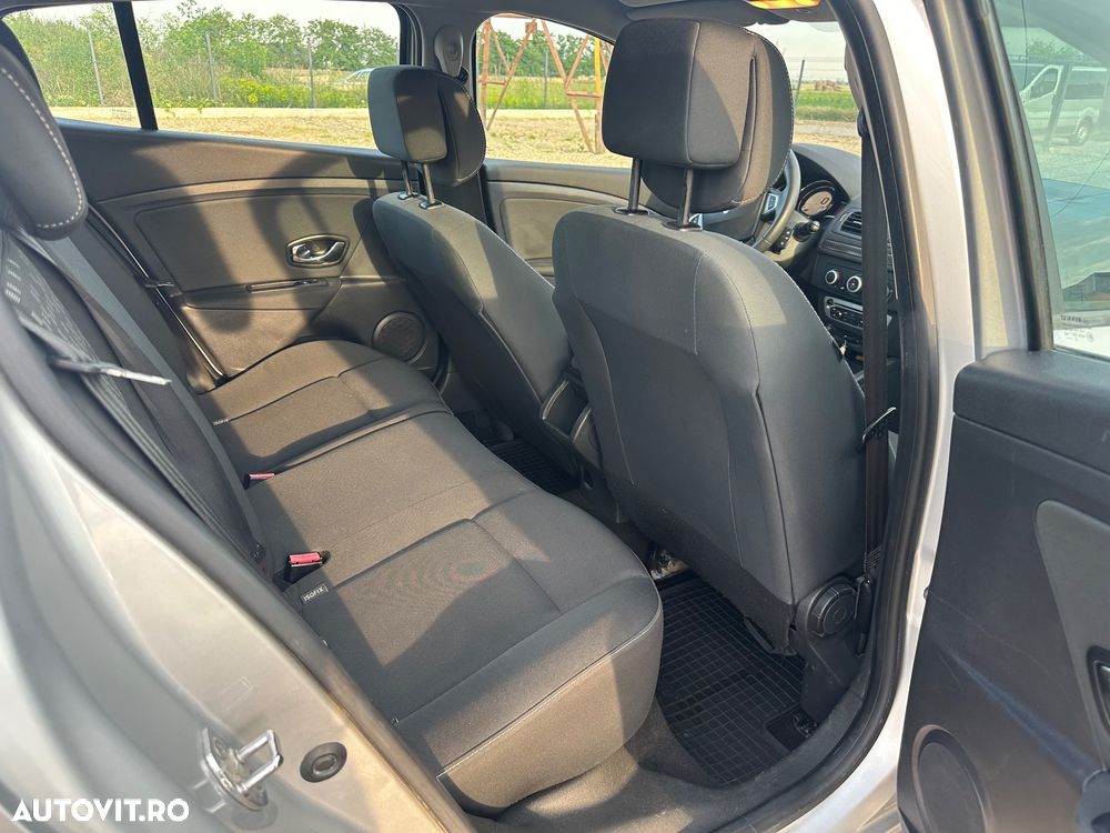 Renault Megane 1.5 dCi Dynamique - 6