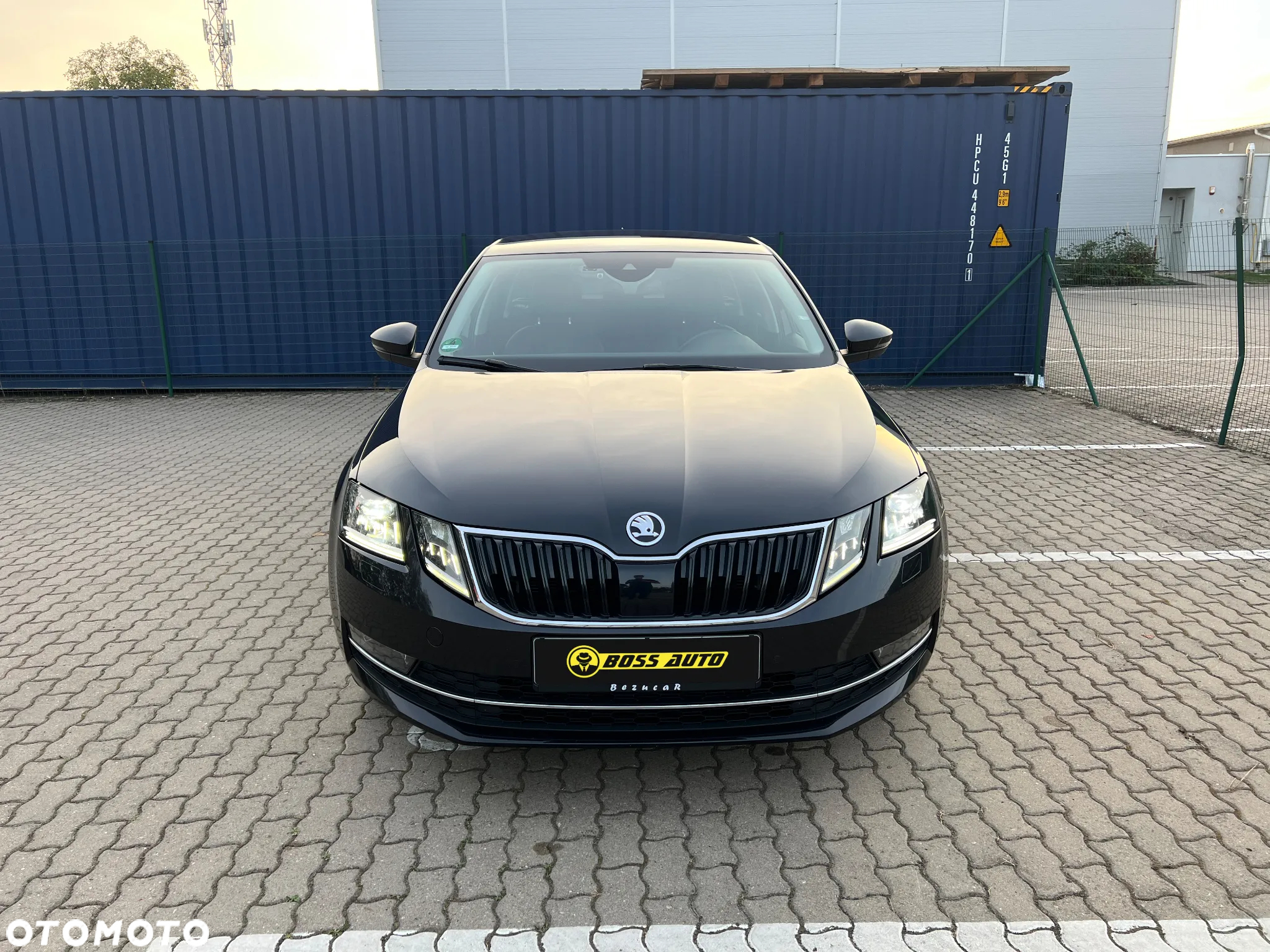 Skoda Octavia Combi 1.6 TDI DSG Style - 2
