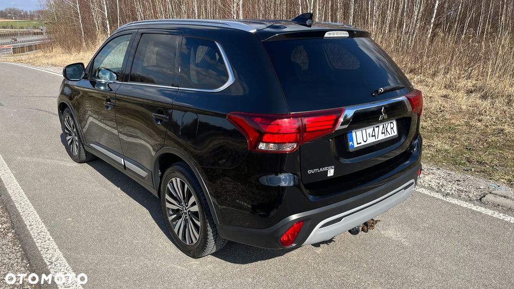 Mitsubishi Outlander 2.0 Intense + Navi 4WD CVT - 6