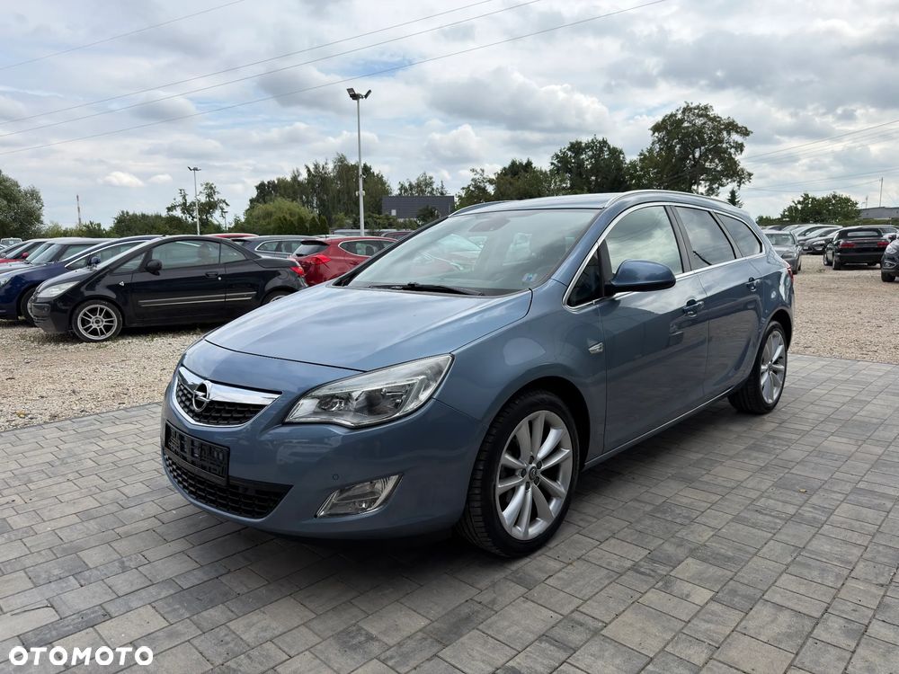 Opel Astra 1.4 T Cosmo - 17
