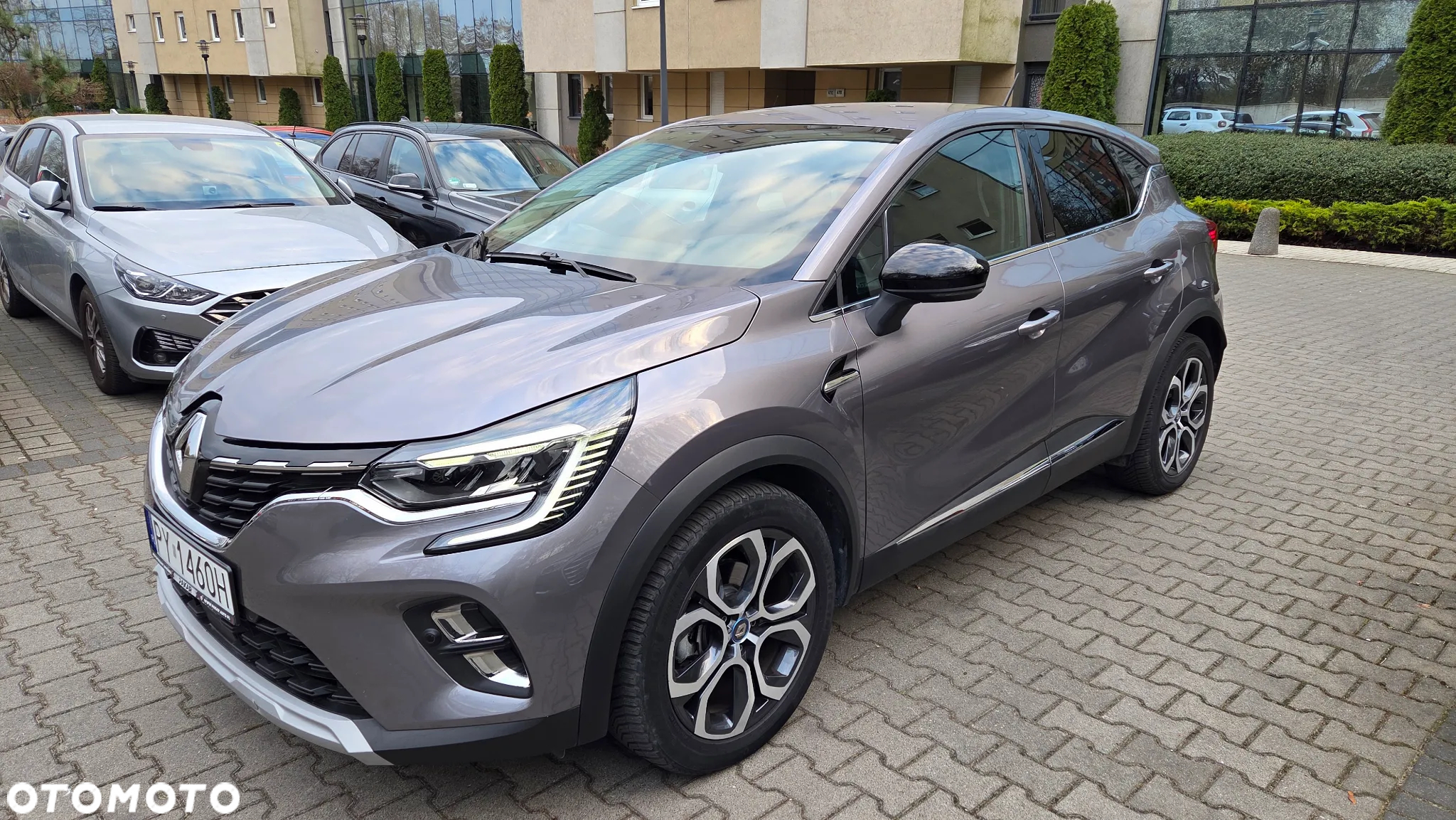 Renault Captur 1.6 E-TECH Plug-In Intens - 3