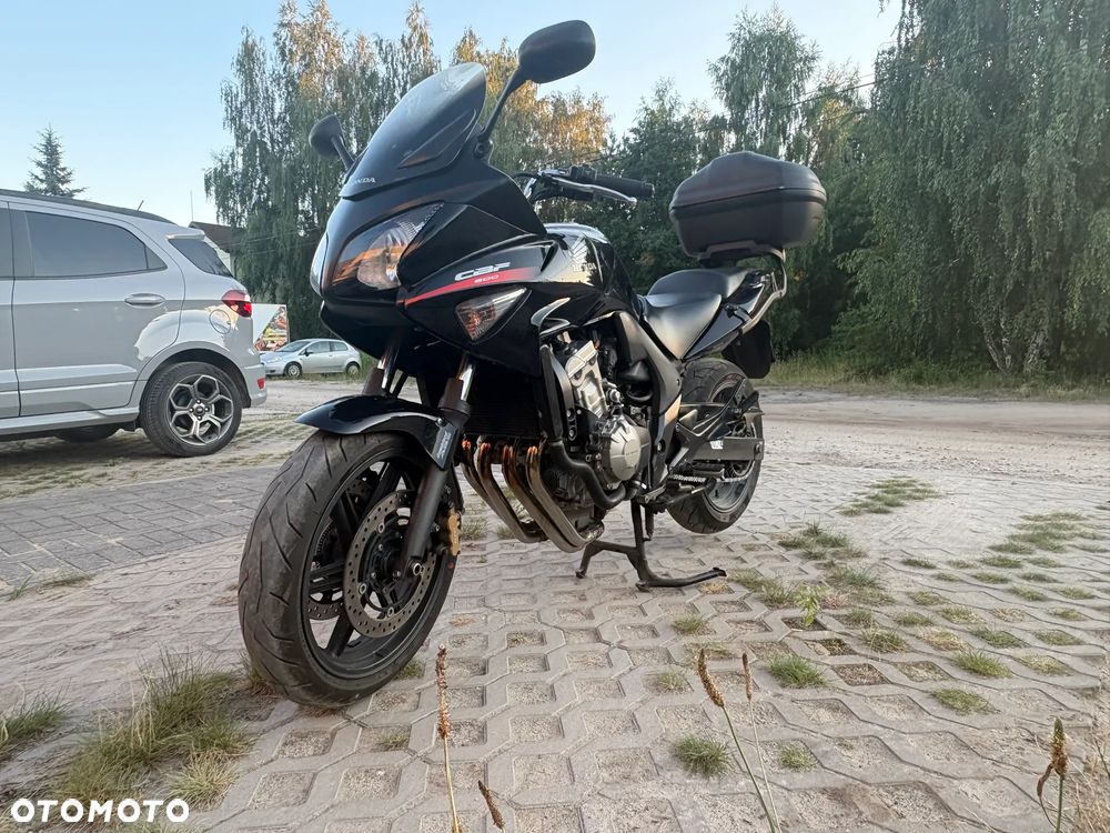 Honda CBF - 2