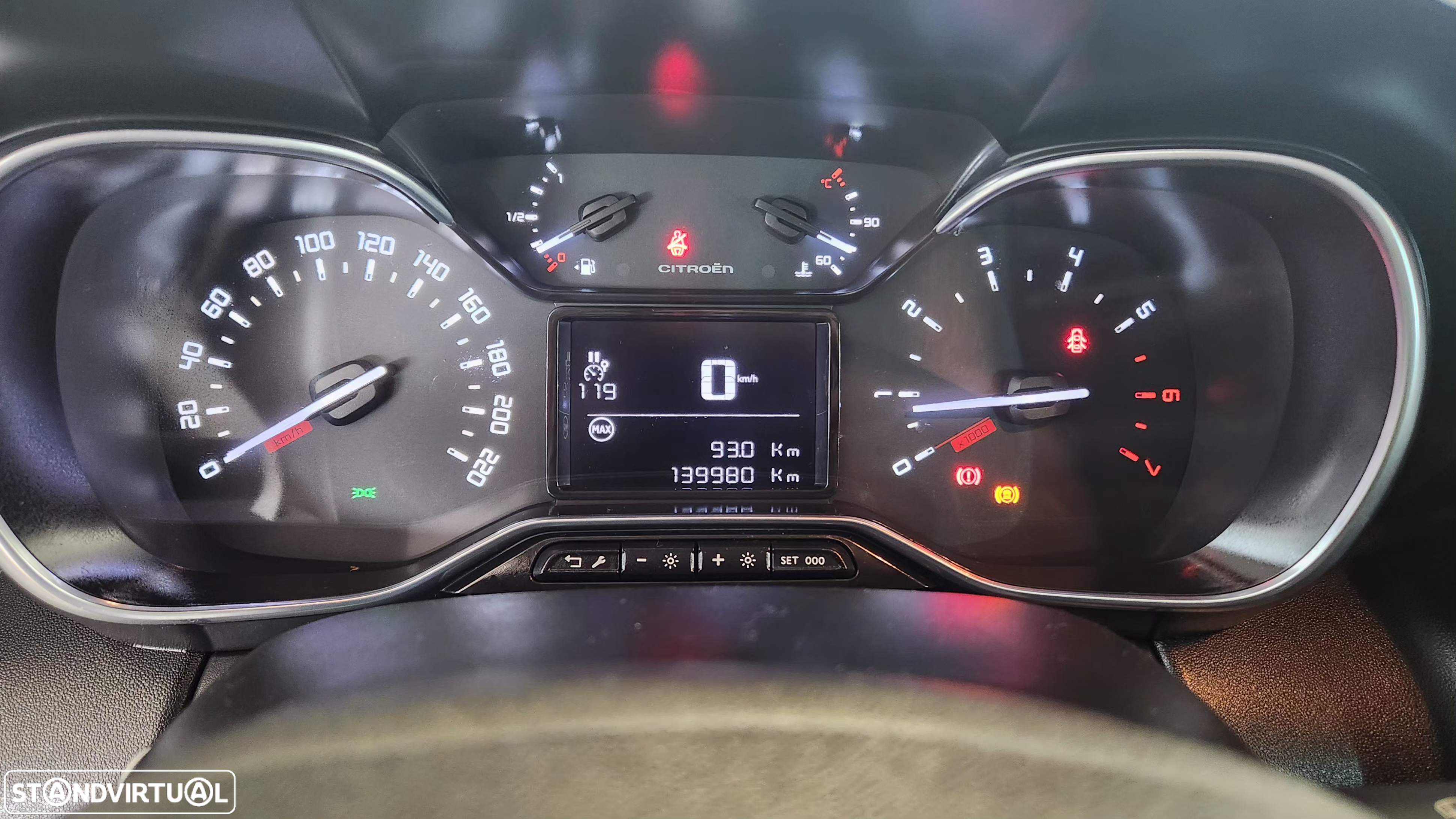 Citroën C3 Aircross 1.5 BlueHDi Shine S&S - 28