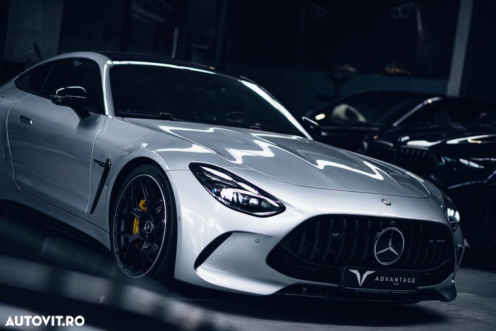 Mercedes-Benz AMG GT Coupe 63 4Matic+ 2D Speedshift MCT 9G - 3