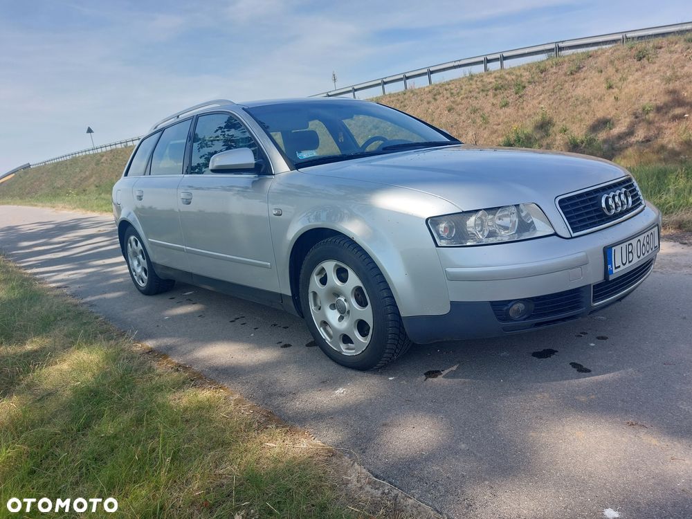 Audi A4 - 1