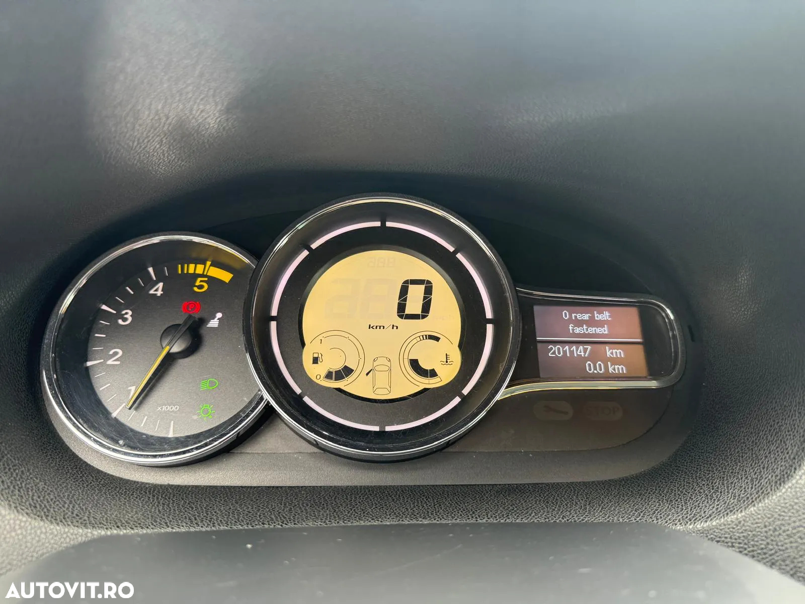 Renault Megane 1.9 dCi Privilege - 4