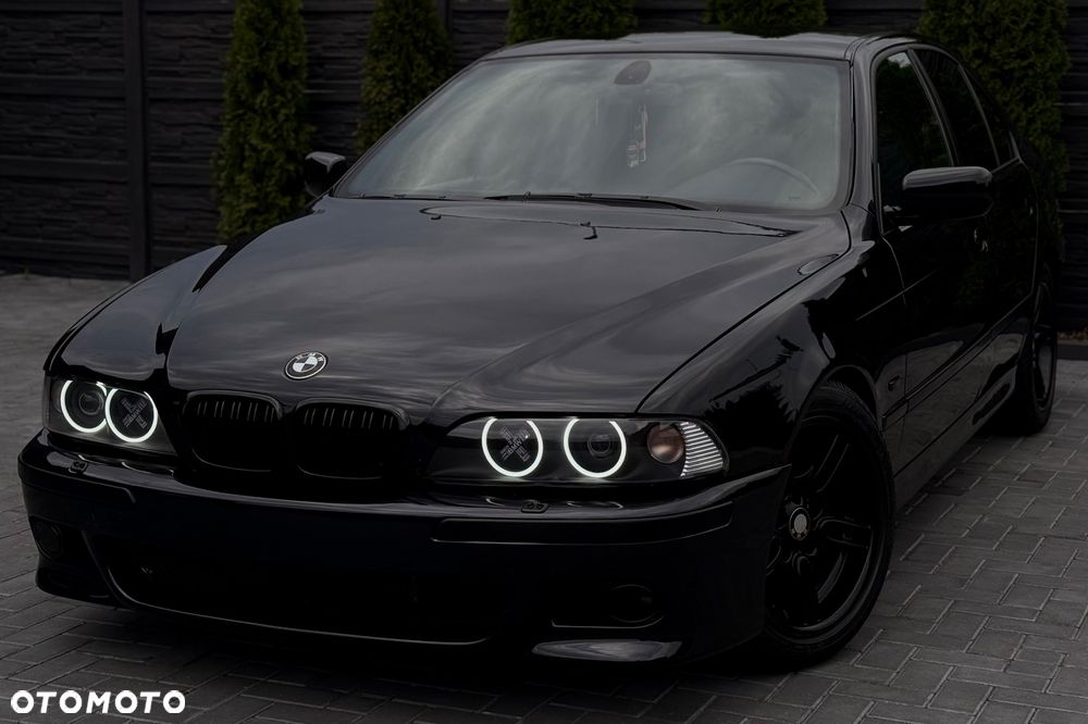 BMW Seria 5 525i - 2