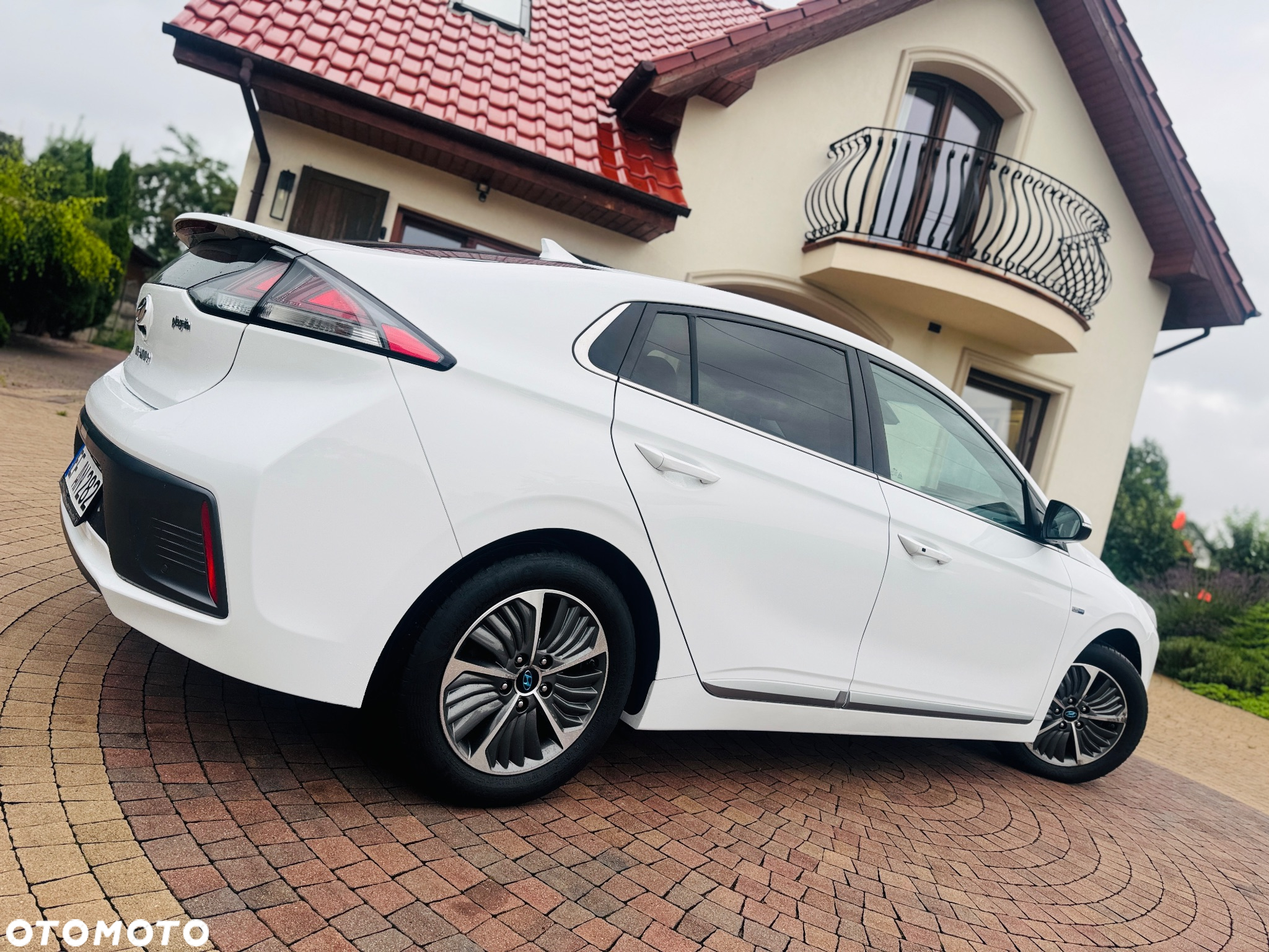 Hyundai IONIQ Plug-in-Hybrid 1.6 GDI Premium - 34
