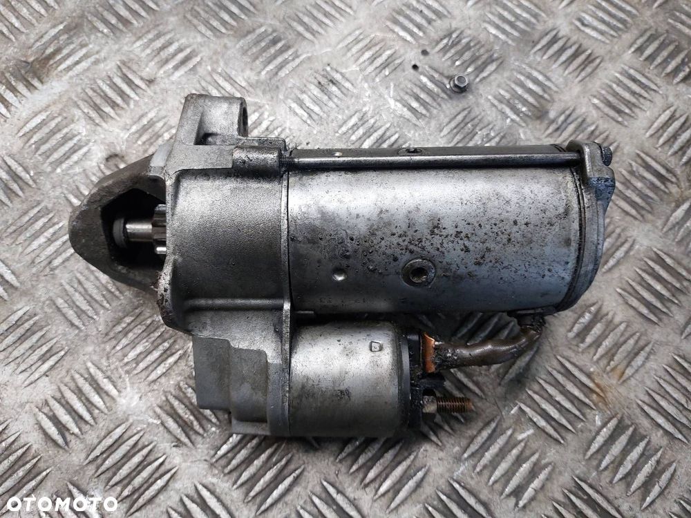 ROZRUSZNIK VOLKSWAGEN PASSAT B5 1.9 TDI 068911024E - 3