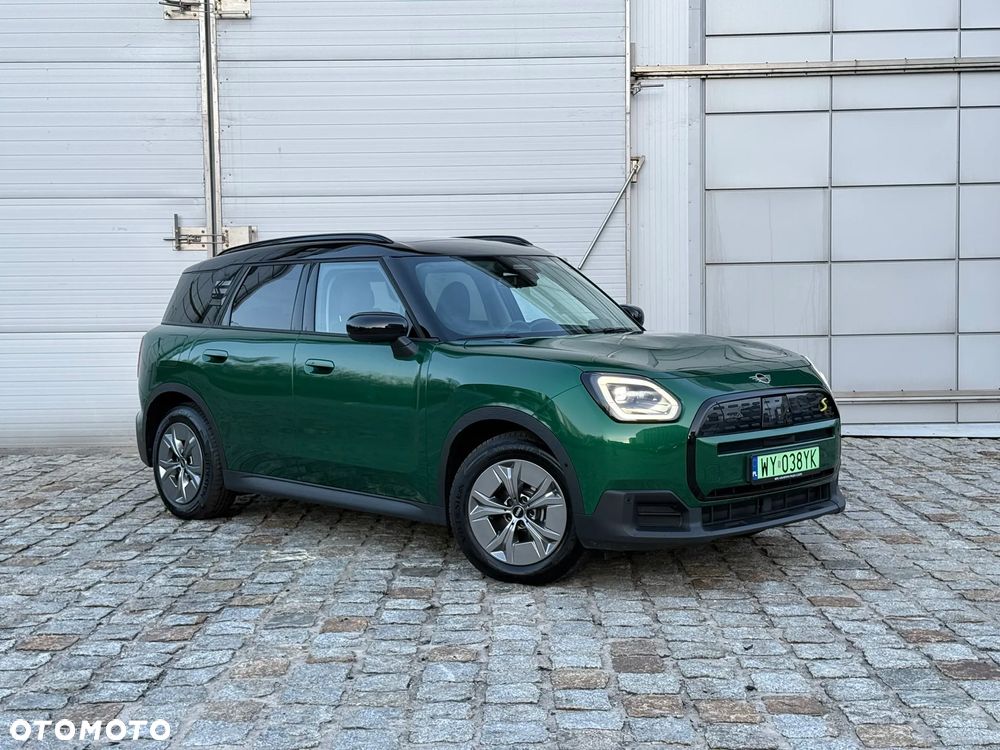 MINI Countryman SE ALL4 66.5kWh Linia Classic - 2