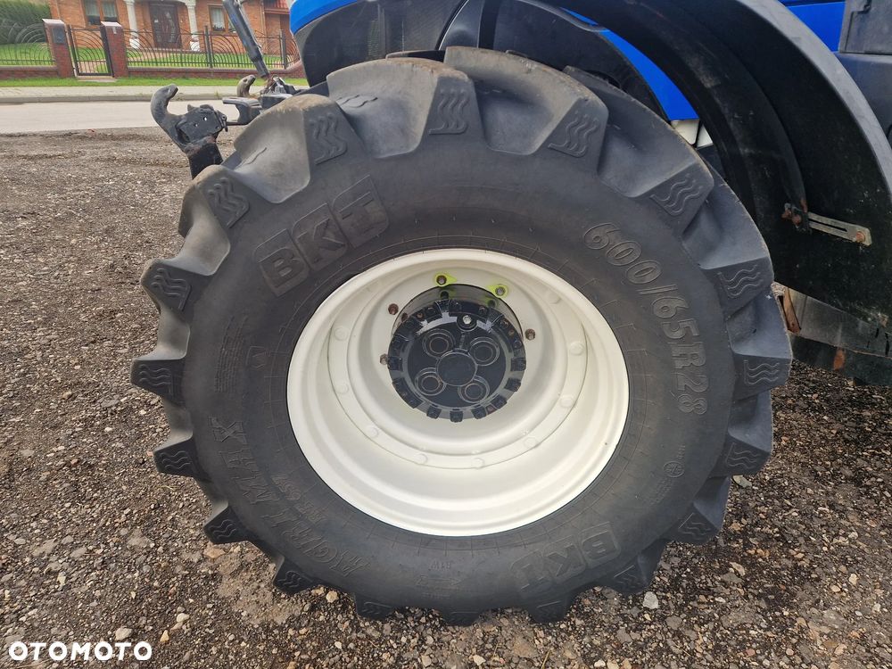 New Holland T7.270 AUTOCOMMAND - 29