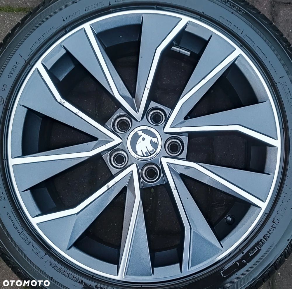 Felgi Aluminiowe Oryg. Skoda Fabia Rapid 16 cali 5x100 7Jx16 Et46 Ø57,1mm Ładne - 3