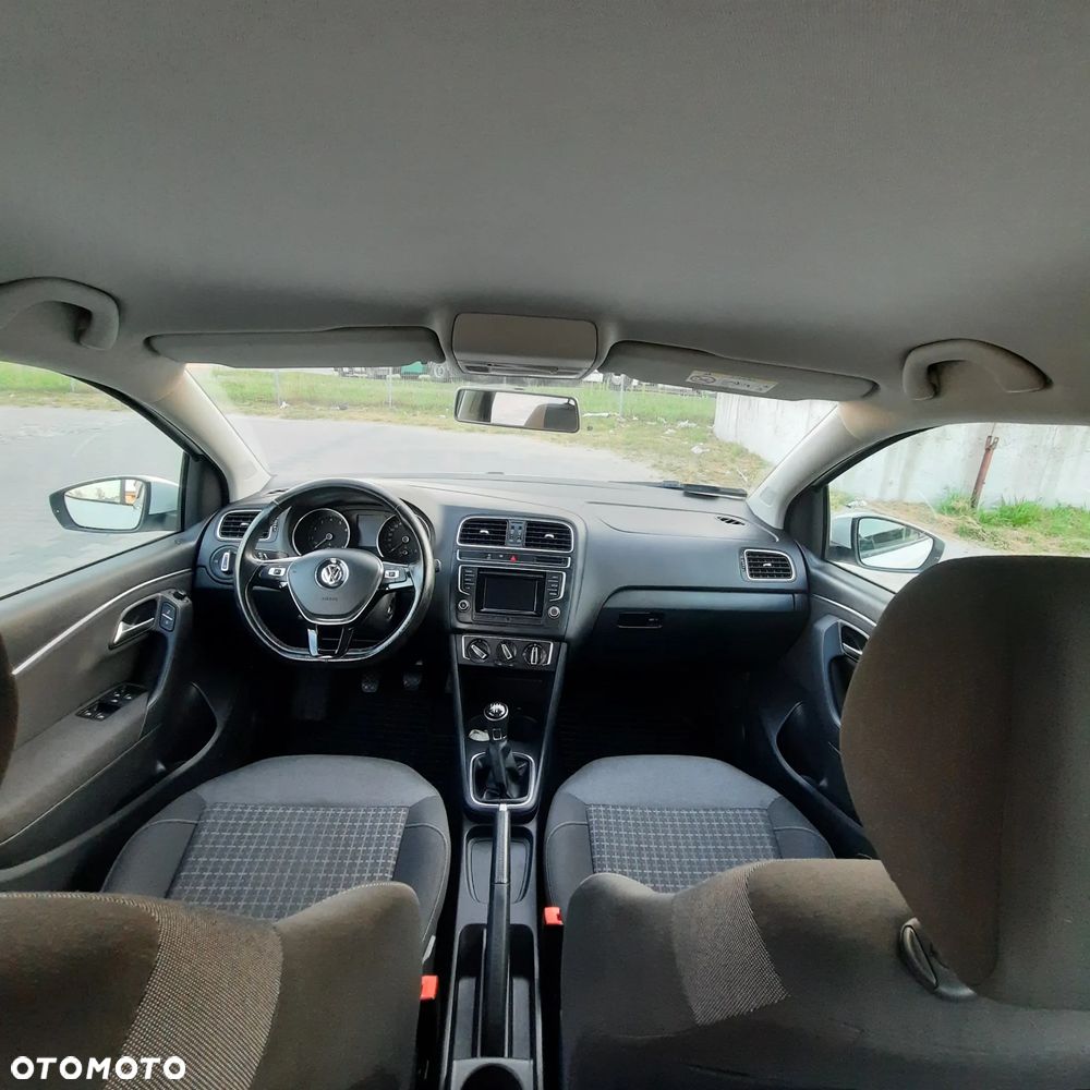 Volkswagen Polo 1.2 TSI BMT Comfortline - 29