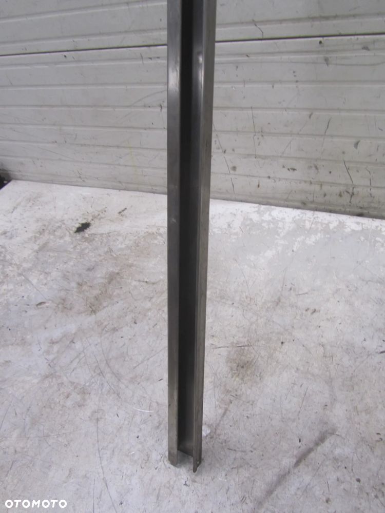 Iveco Daily 14->szyna środkowa drzwi prawy bok - 2