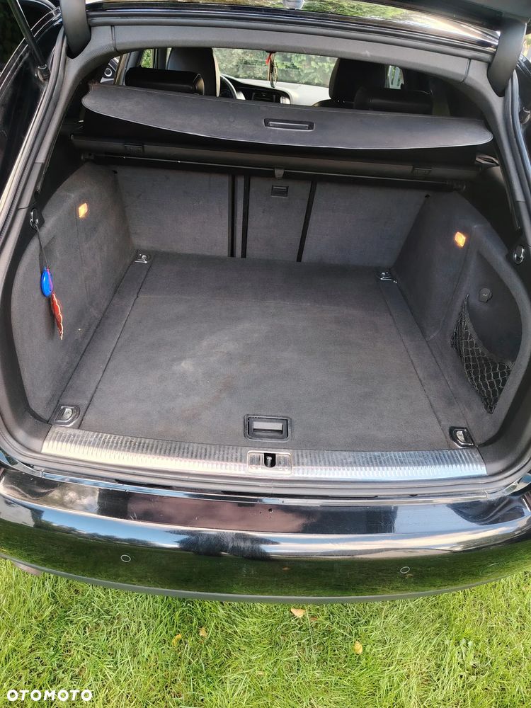 Audi A4 Avant 2.0 TDI - 17