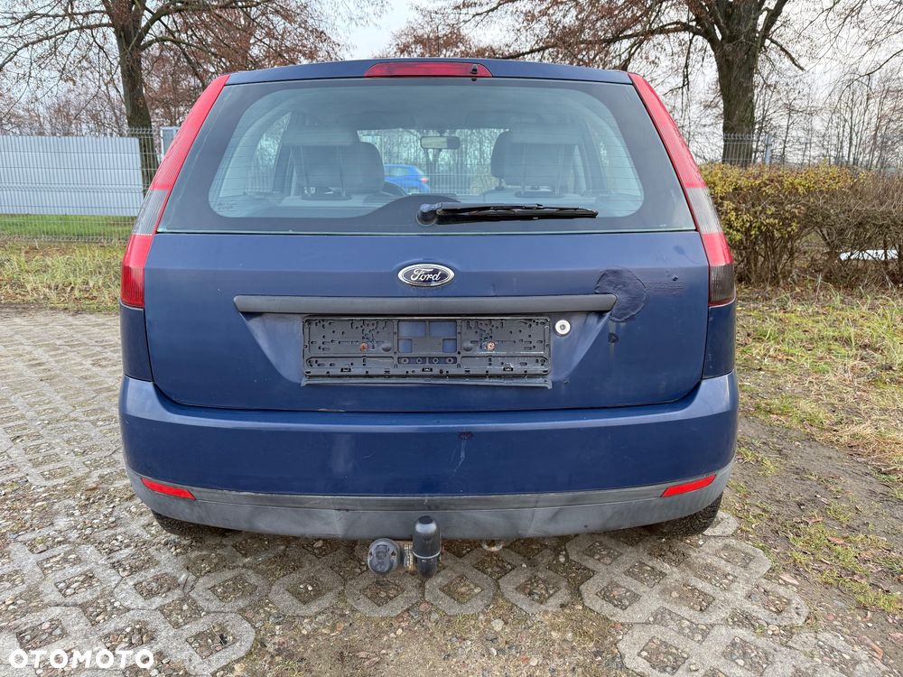 Ford Fiesta 1.3 - 8