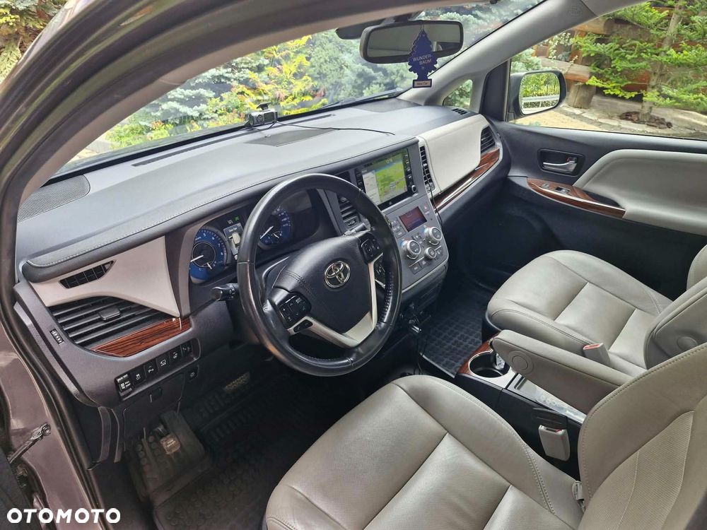 Toyota Sienna 3.5 V6 Limited AWD - 6