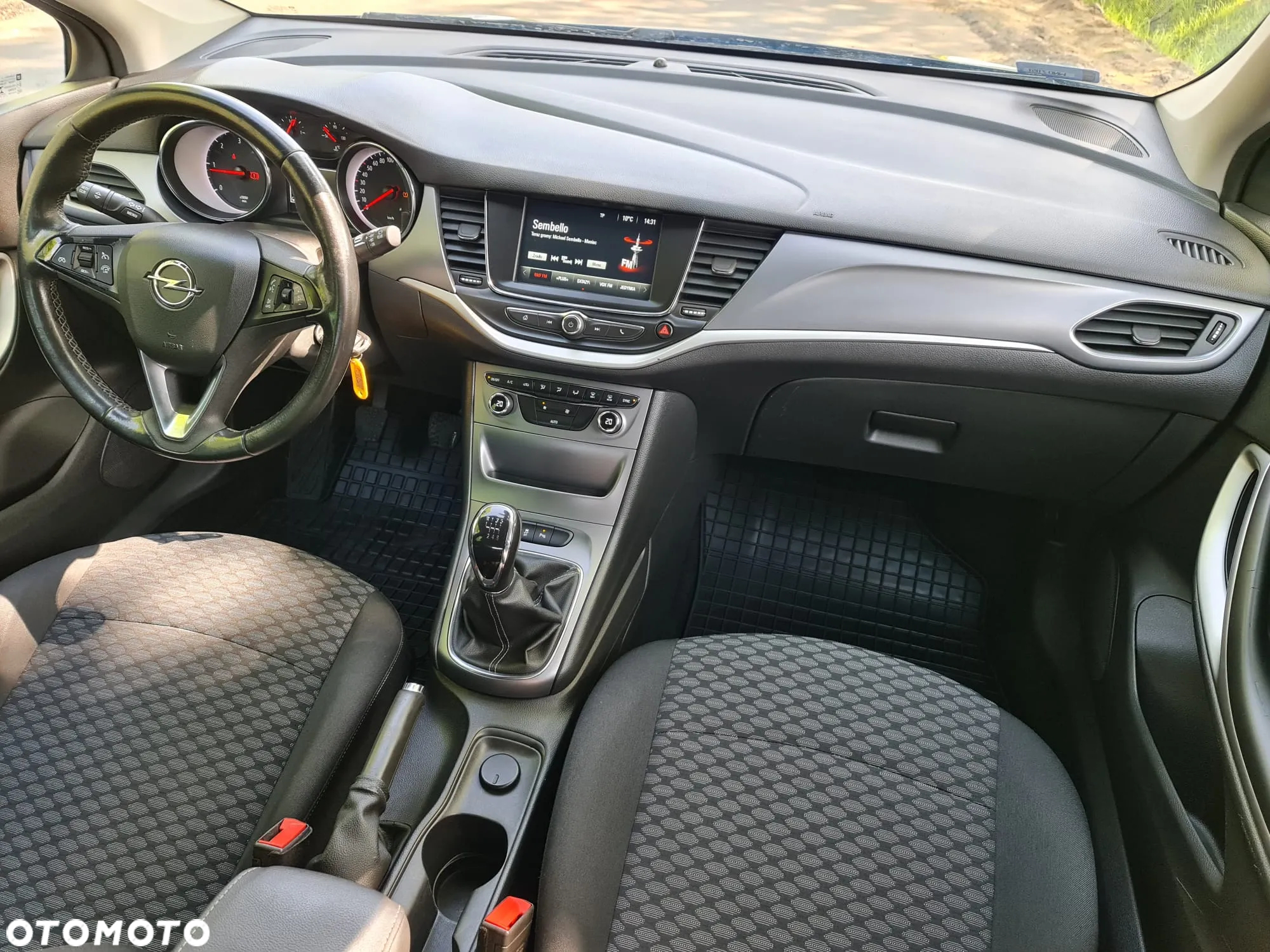 Opel Astra - 2