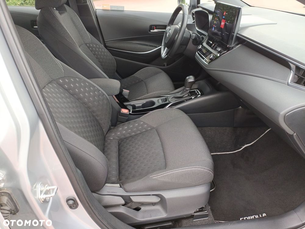 Toyota Corolla 1.8 Hybrid Comfort - 12