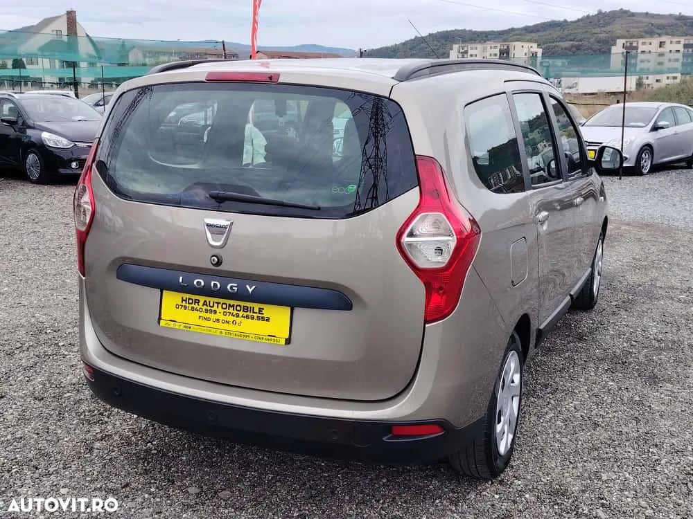 Dacia Lodgy 1.6 MPI 85 Ambiance - 8