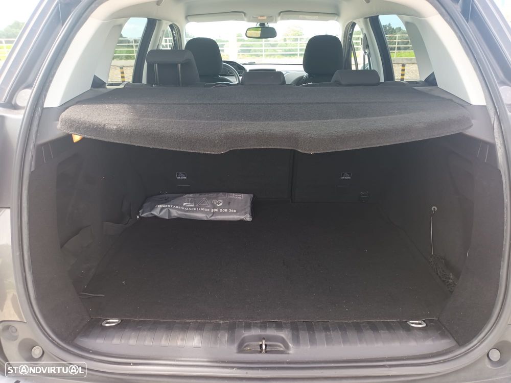 Peugeot 2008 1.6 BlueHDi Style - 15