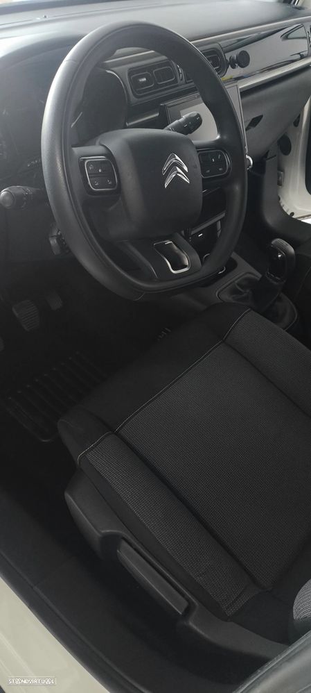 Citroën C3 1.2 PureTech Feel - 16
